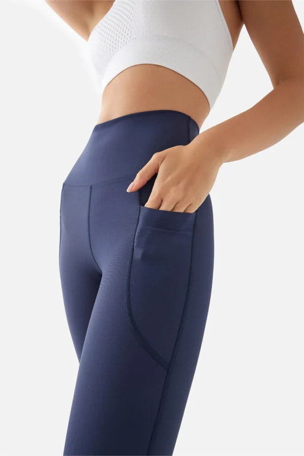 Flare Pocket Yoga Pants Navy (women)